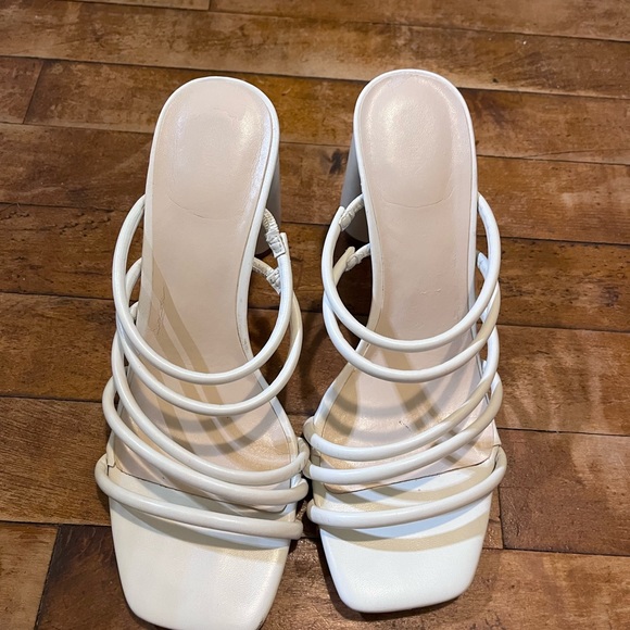 nine west heels! - Picture 3 of 5